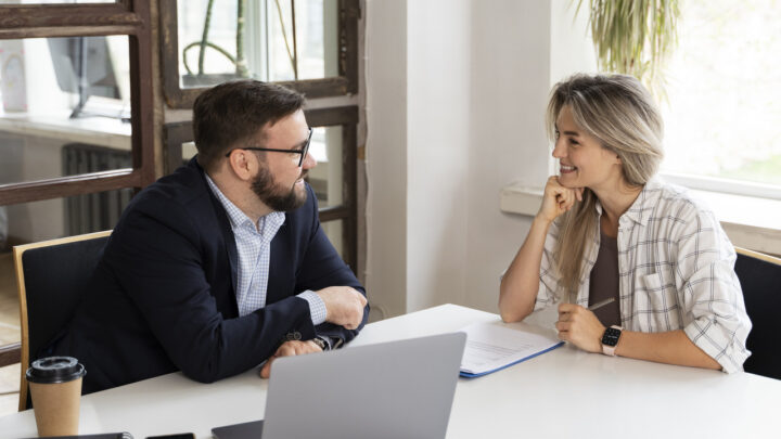 Emocje w biznesie – ukryta siła, której nie można lekceważyć