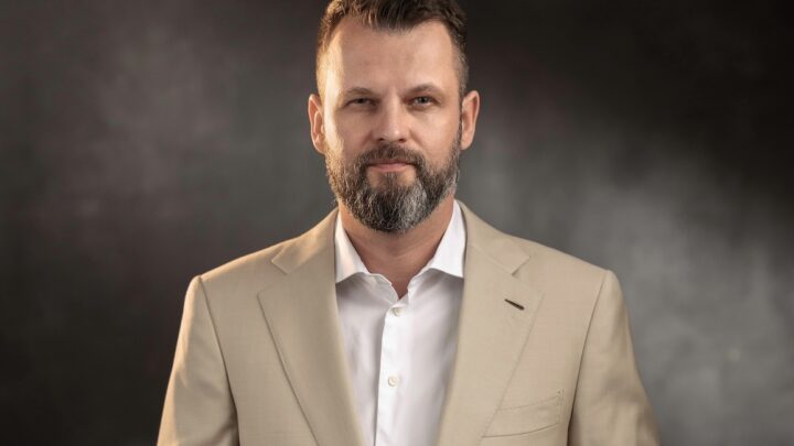 Czy Polacy uprawiają jeszcze „grobing” i jaki wpływ ma na nas Dzień Wszystkich Świętych