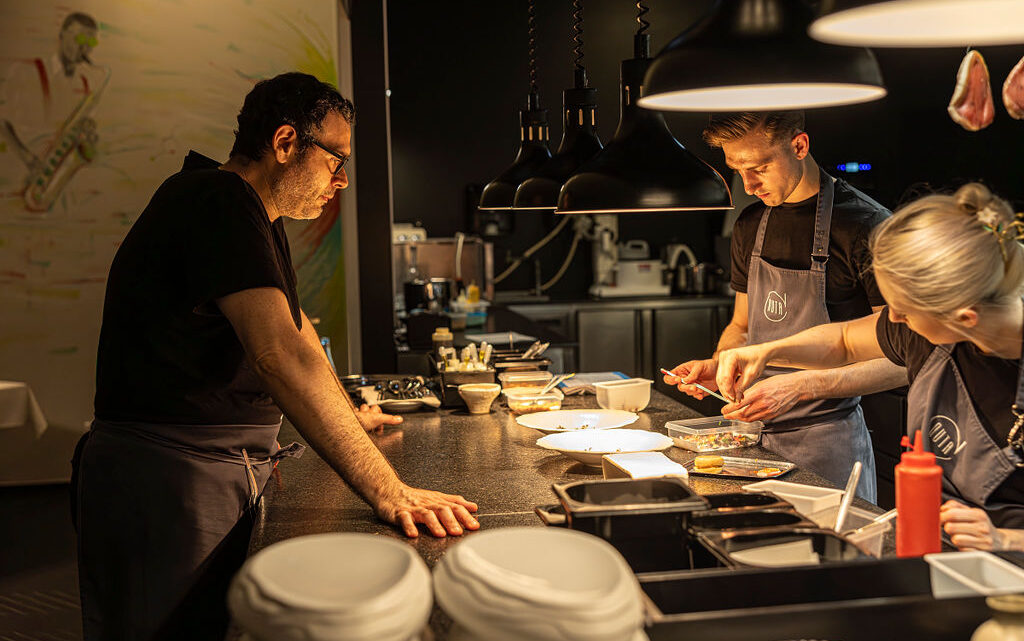 Z ZIEMI WŁOSKIEJ DO POLSKI, CZYLI JAK FINE DINING ZADOMOWIŁ SIĘ W POLSCE