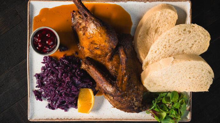 DREVNY KOCUR DEBIUTUJE W STOLICY – AUTENTYCZNA CZESKA KUCHNIA W SERCU WARSZAWY