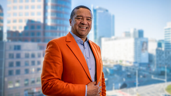 Sławek Muturi jako pierwszy na świecie odwiedził wszystkie 193 kraje – trzy razy