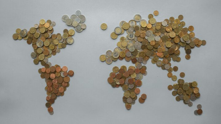 Planujemy wakacje 2026. Więcej pytań niż rok temu? Jak przygotować się finansowo do podróży w niepewnych czasach