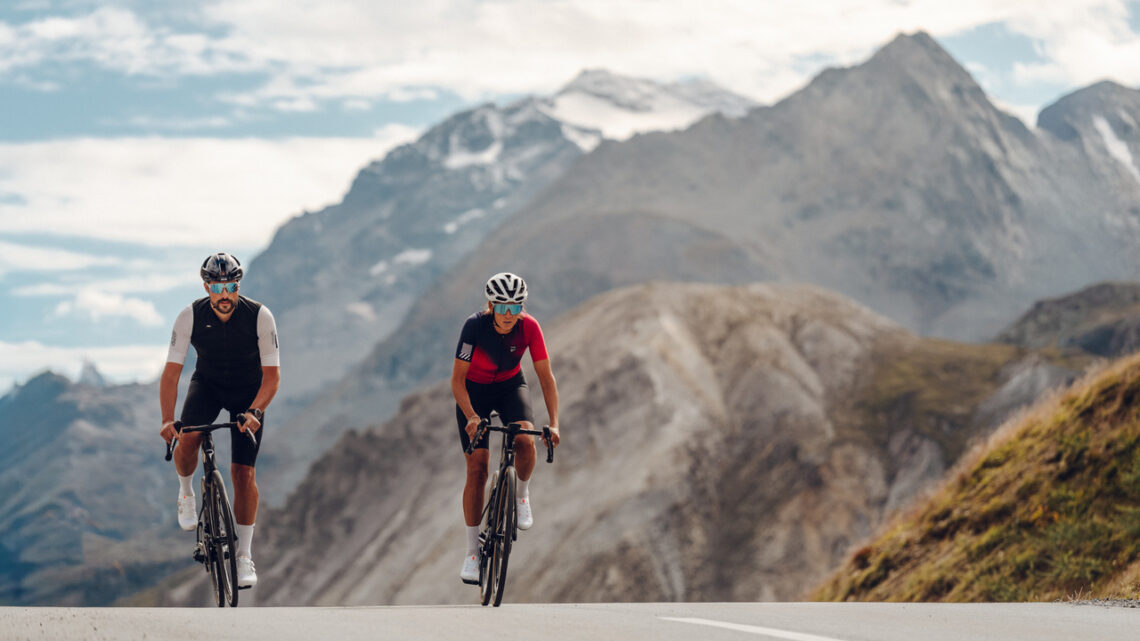ZIMĄ RAJ NARCIARZY – LATEM MEKKA ROWERZYSTÓW. LIVIGNO PREZENTUJE „1816 BIKE ZONE” I WYZNACZA NOWY STANDARD KOLARSTWA
