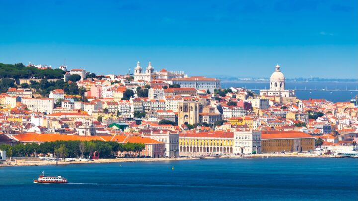 Airbnb pod coraz większą kontrolą. Czy zakup nieruchomości w Portugalii nadal ma sens?