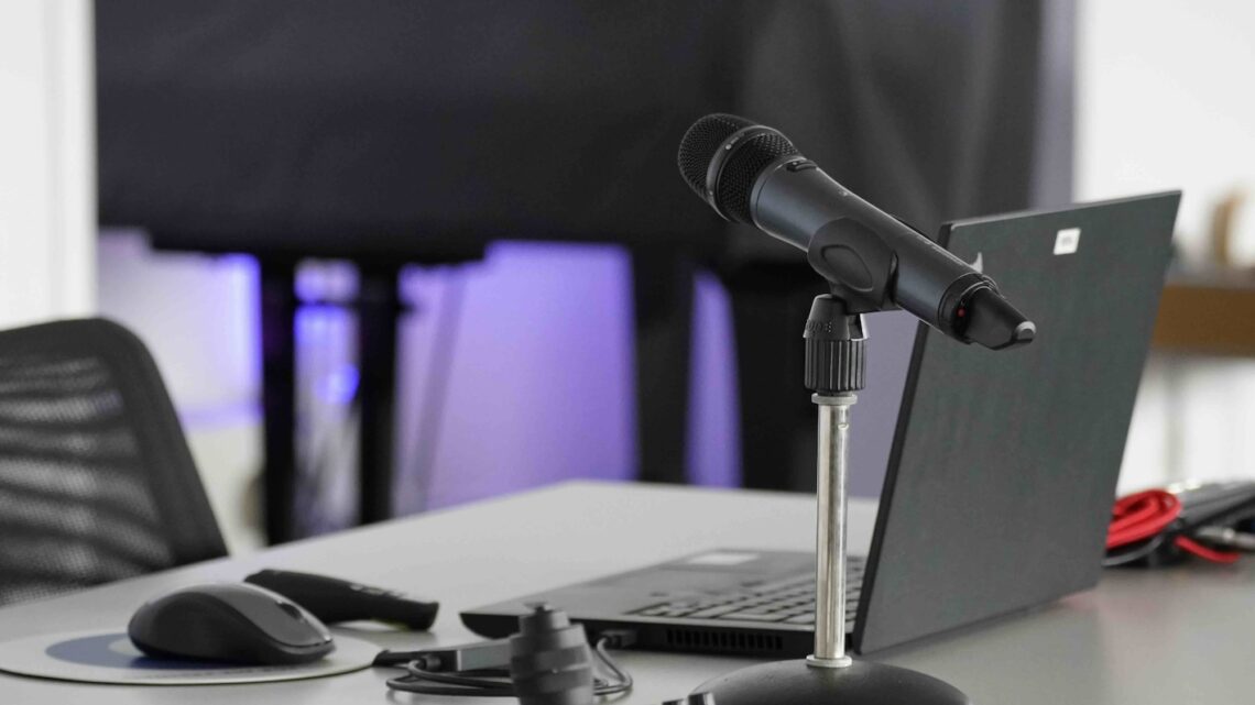 Podcast zamiast szkolenia Przedsiębiorcy coraz częściej uczą się, słuchając historii innych ludzi