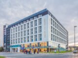 Hotel w mieście czy poza miastem?